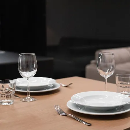 Premium Two Bedroom Burin 100 By Locap Group