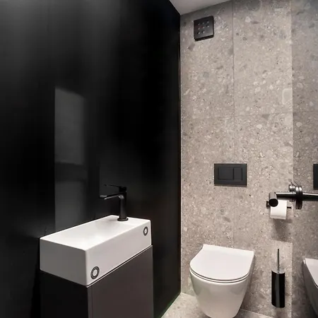Premium Two Bedroom Burin 100 By Locap Group Апартаменты
