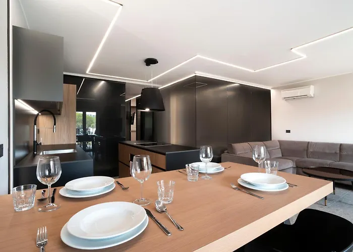 Premium Two Bedroom Burin 100 By Locap Group Daire